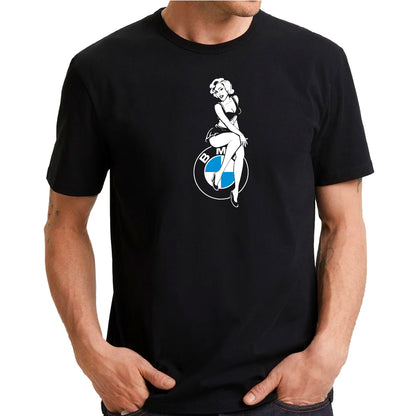 BMW pinup logo