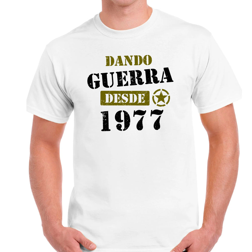 Dando guerra desde 1977