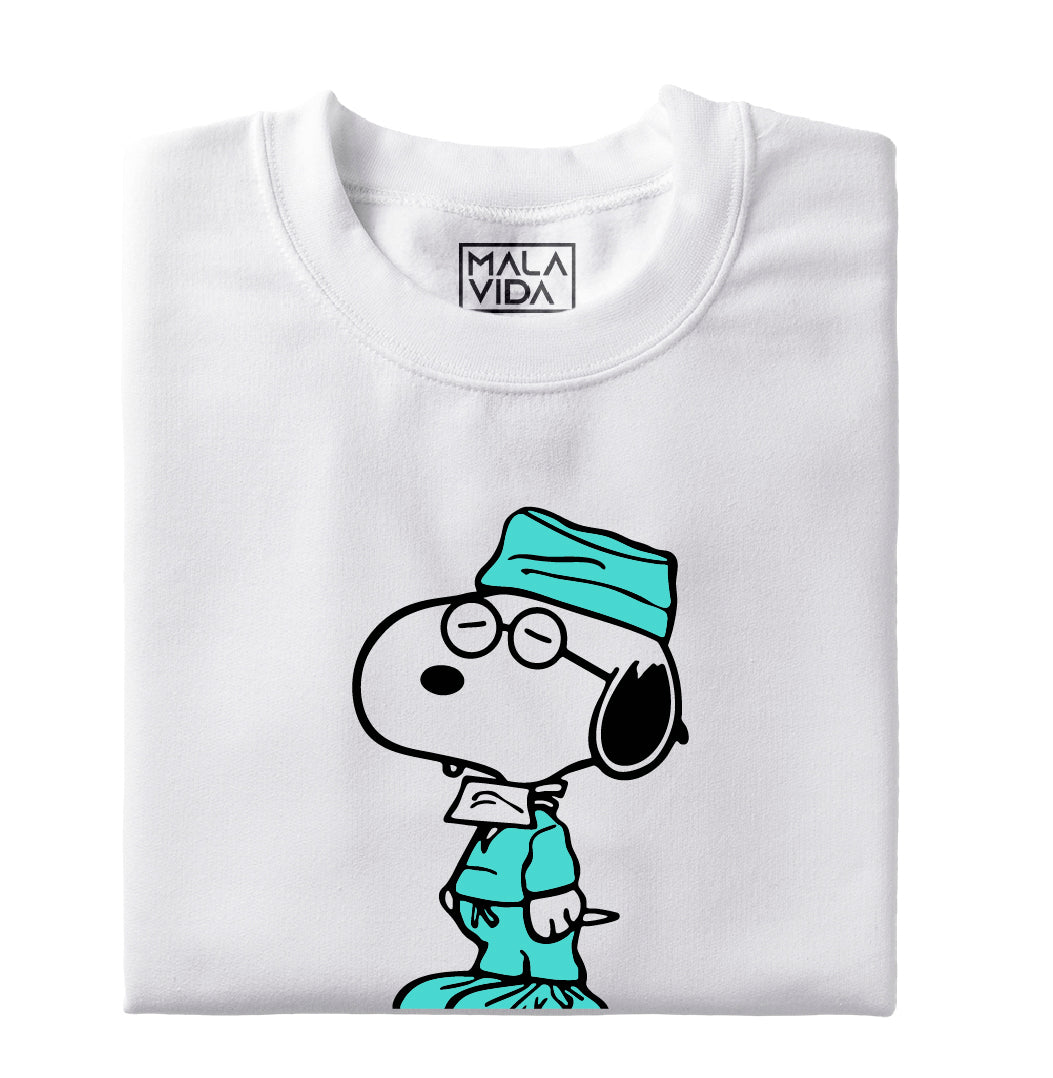 Snoopy Cirujano