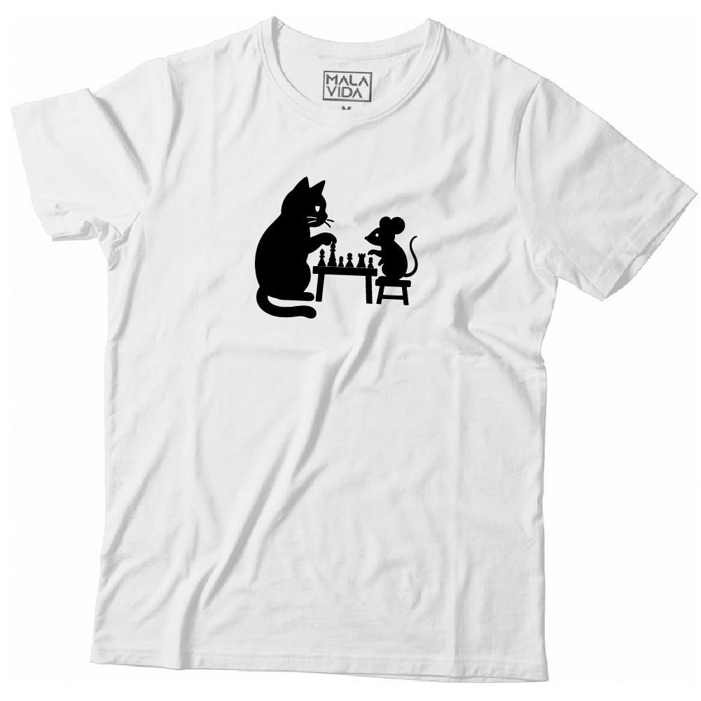 Cat vs Mouse. Chess game