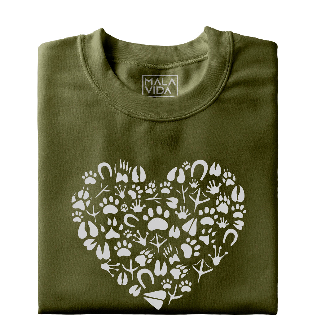 Corazón huellas animales